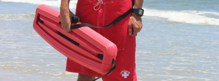 Un tube de sécurité aquatique fabriqué par moulage de mousse